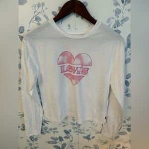 Levi’s Girls Long Sleeves Tee White XL. New without tag